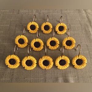 Sunflower 12 Hooks for Shower Curtain - Yellow Sunflower Set